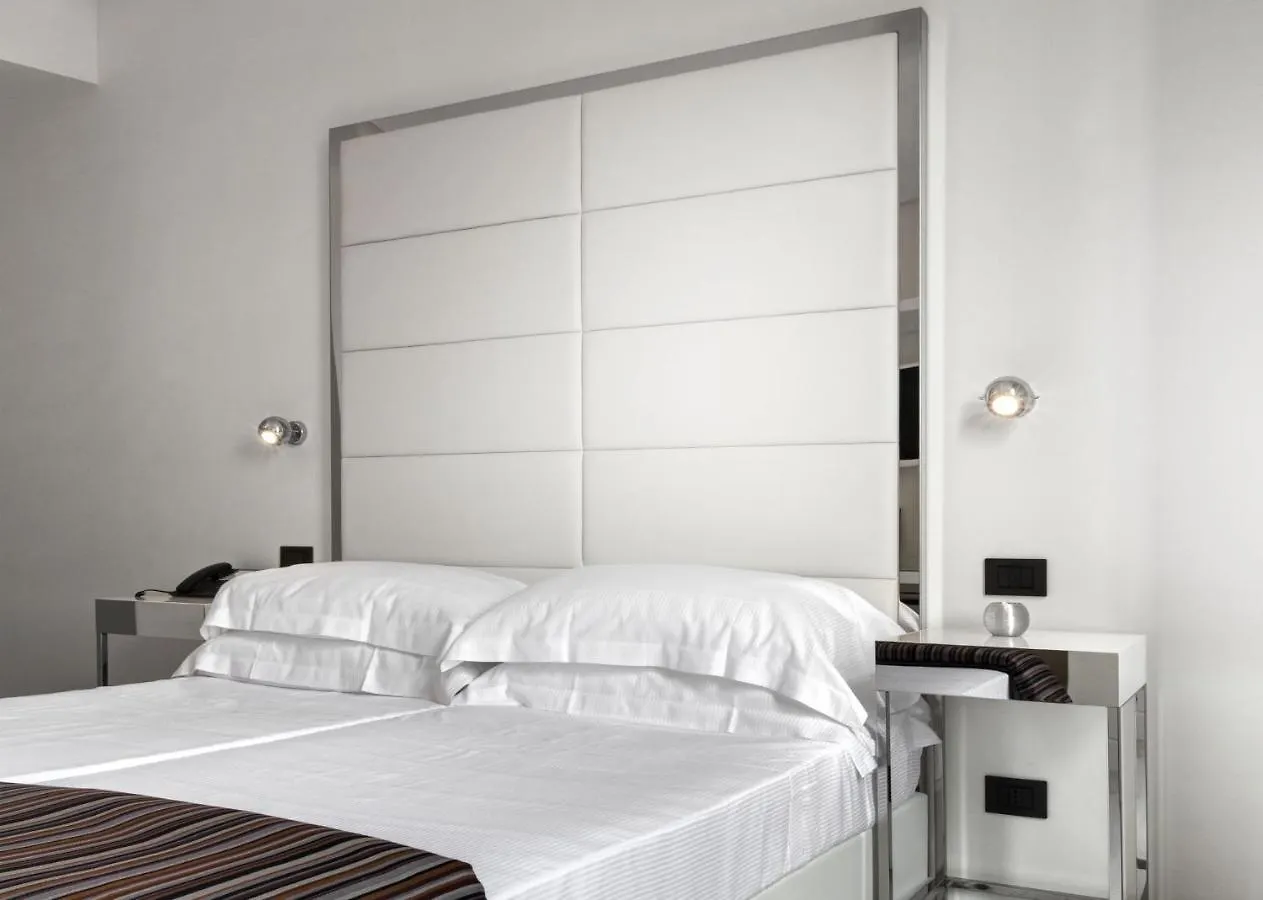 Lhp Napoli Palace & Spa Ξενοδοχείο